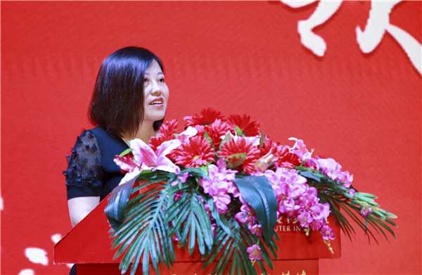 南京新華2019年新生開學(xué)典禮暨CEAC獎(jiǎng)學(xué)金頒獎(jiǎng)盛典隆重舉行！