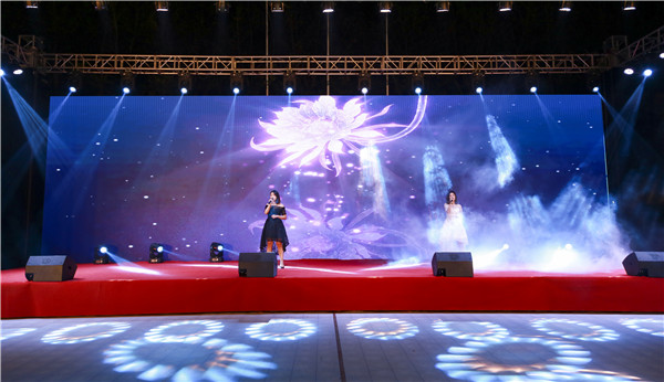 南京新華2019年新生開學(xué)典禮暨CEAC獎(jiǎng)學(xué)金頒獎(jiǎng)盛典隆重舉行！