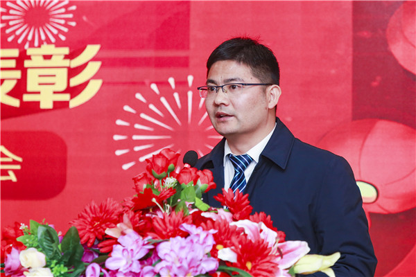 2020春季教學(xué)質(zhì)量月總結(jié)表彰暨教學(xué)研發(fā)部署大會隆重舉行！