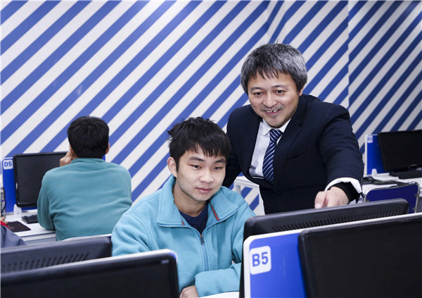 男生學(xué)什么IT<a href=http://njxh.cn target=_blank class=infotextkey>專業(yè)</a>好，自學(xué)or培訓(xùn)？