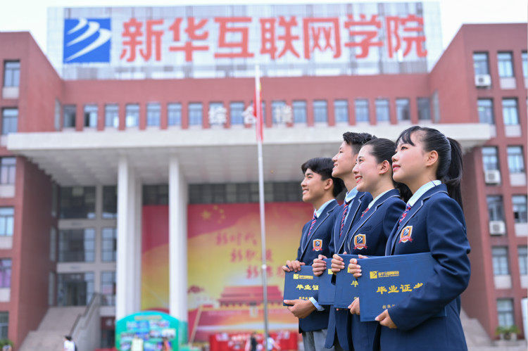 職業(yè)教育托舉新希望，如何選擇一所好學(xué)校？