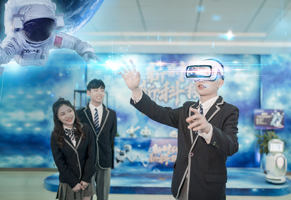 都2022年了，現(xiàn)在入行互聯(lián)網(wǎng)晚不晚？好就業(yè)嗎？