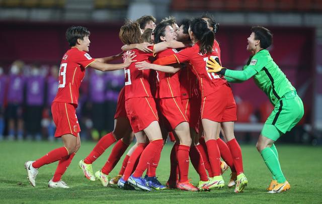 中國(guó)女足闖進(jìn)亞洲杯決賽，滿滿的女性力量!