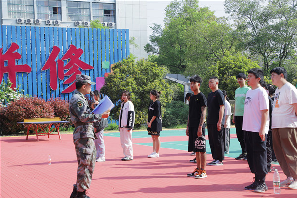 青春飛揚(yáng) 逐夢(mèng)啟航|南京新華2022春季素質(zhì)拓展周開(kāi)始啦！