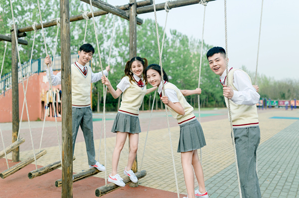 考不上<a href=http://njxh.cn target=_blank class=infotextkey>高中</a>學(xué)什么技術(shù)好？
