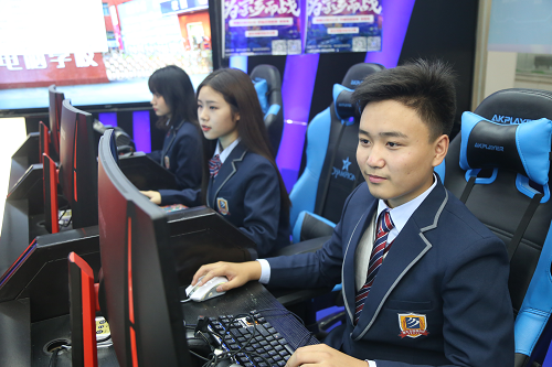 中考之后，如何選擇電競專業(yè)學校？